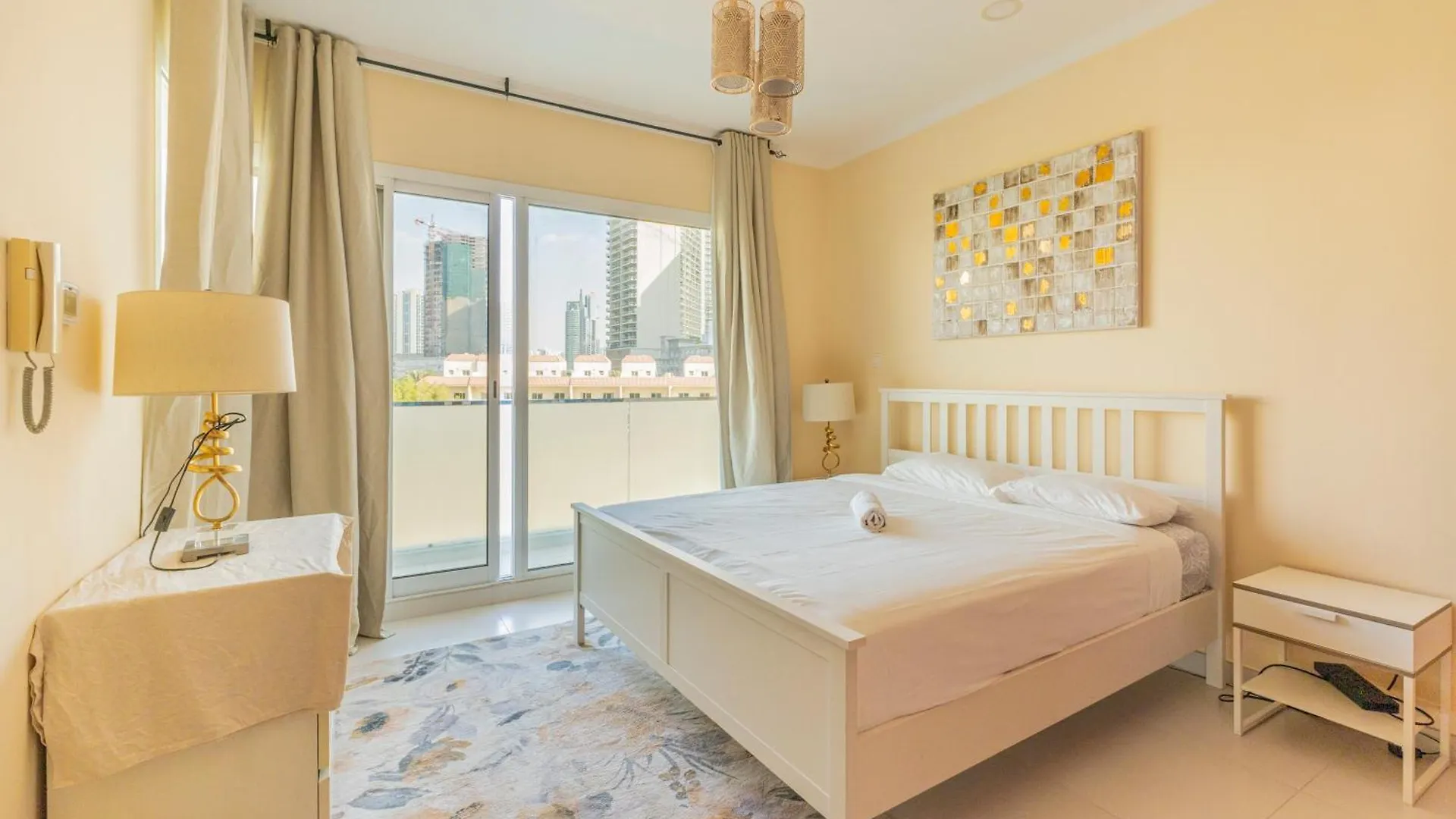 Luxurious Miracle Home Dubai